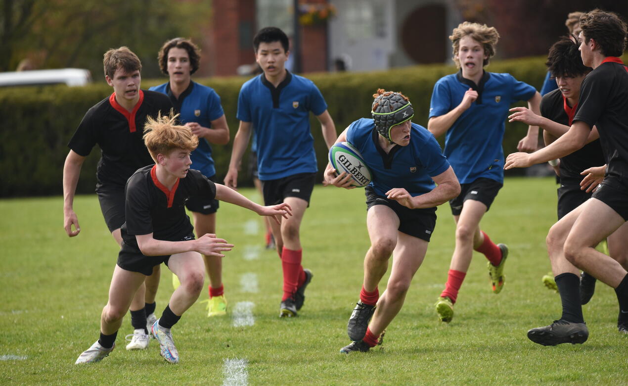 Junior Boys Rugby team in action