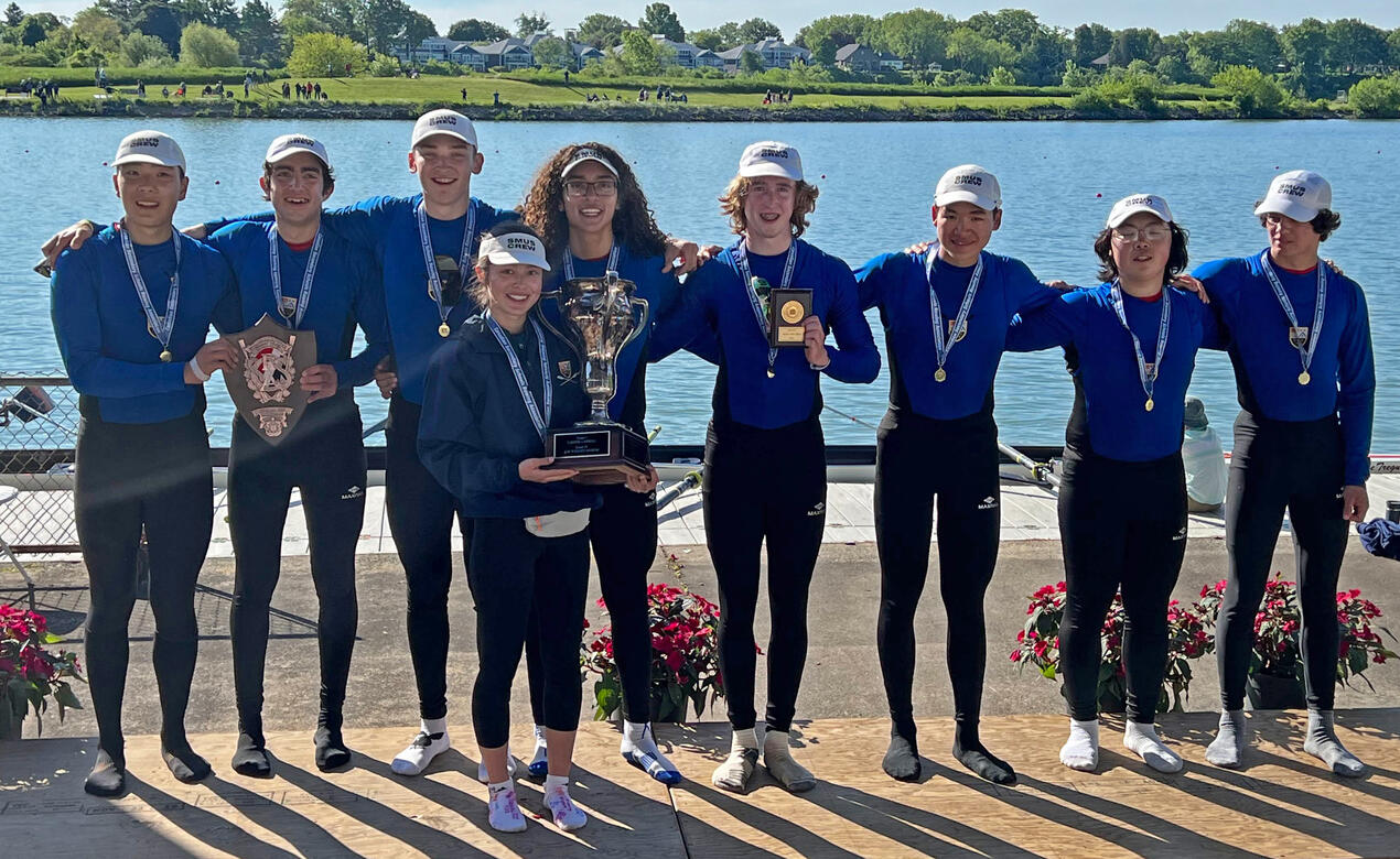 Senior Eight Rowing team at the Nationals