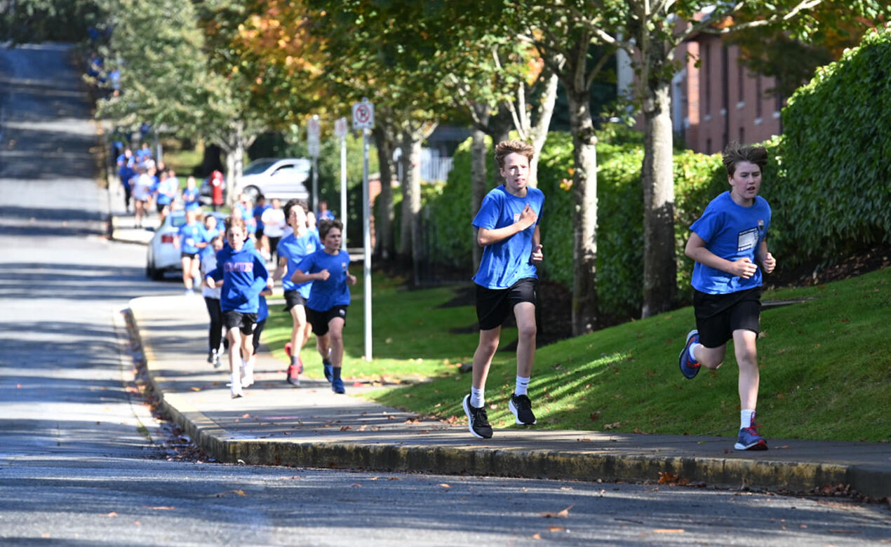 Middle School students participate in Terry Fox Run