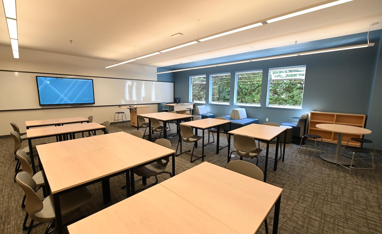 Middle School Existing Building Classroom Renovation
