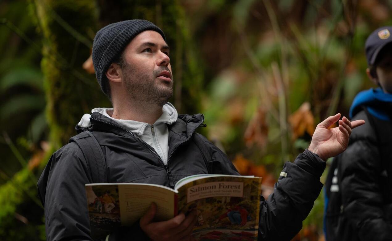 Grade 3 Students visit Goldstream Park for the salmon run
