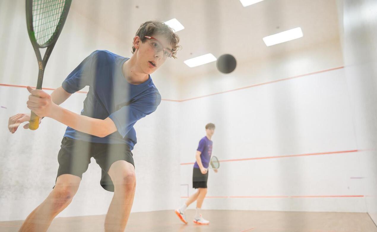 SMUS Elite Squash players train for tournaments