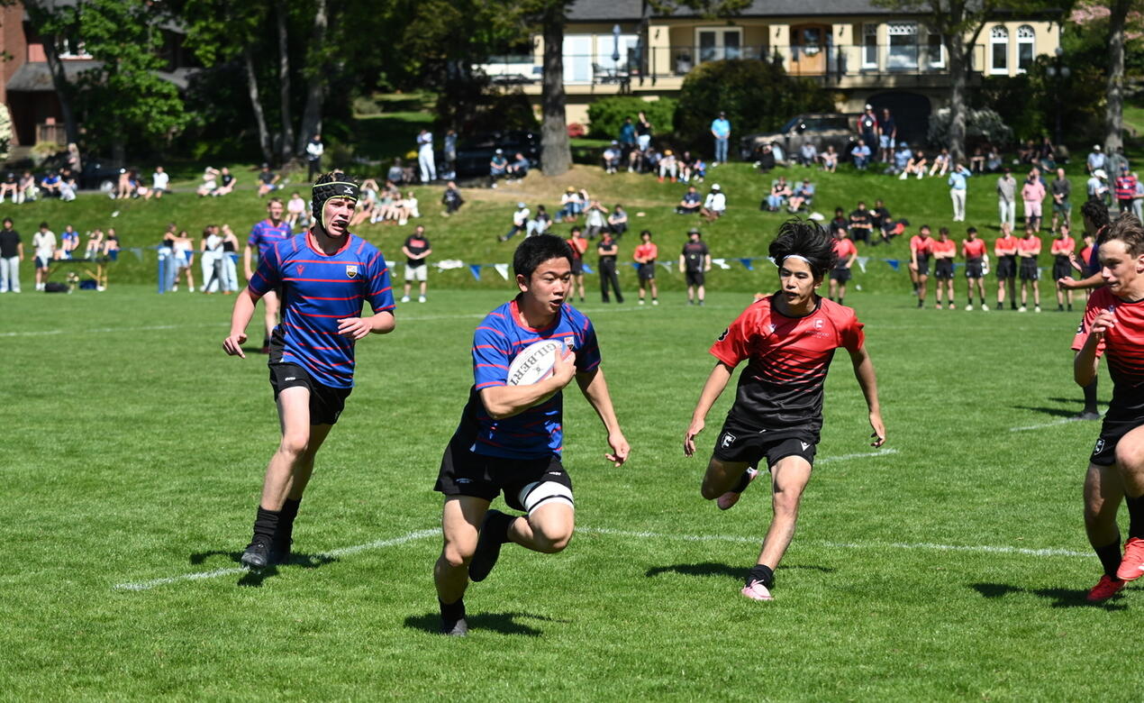 Keiichi Ishihara playing rugby at SMUS