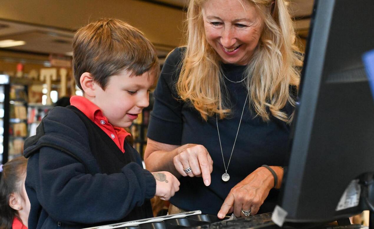 Kindergarten classes visit Bolen Books