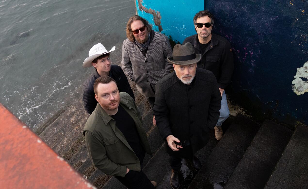 Door D'or Cover Band Photo