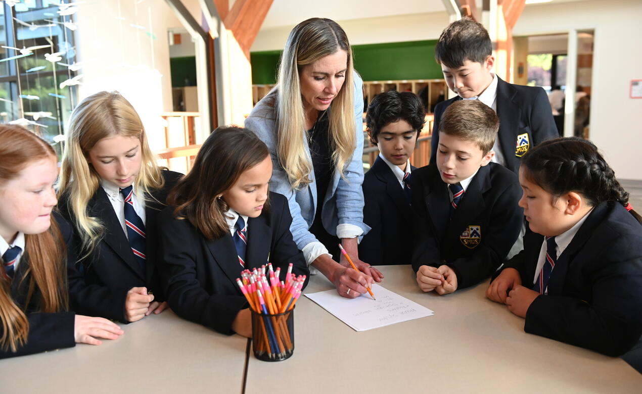 Becky Anderson with students