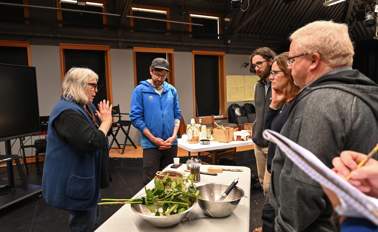 Kim Recalma Clutesi leads an ethnobotany workshop with faculty and staff. 
