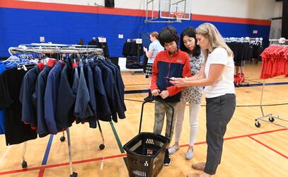 Volunteer at Used Uniform Sale