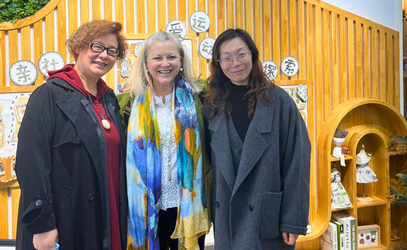 Margaret Lincoln with Early Learning Educators in China