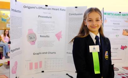 SMUS student Taylor Lee at the regional Science Fair