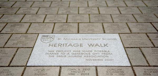 Alumni Association's Heritage Walk