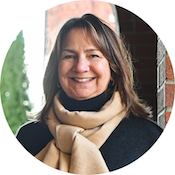 Portrait photo of Laura Keziere