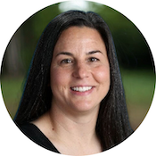 Portrait photo of Nikki Kaufmann