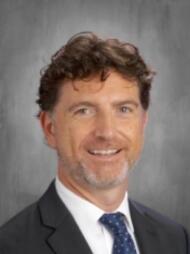 A portrait of Duncan Frater