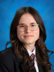 A portrait photo of Chelsea Lee.