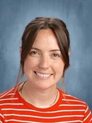 A portrait of Lindsey Ashton