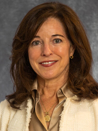 A portrait of Shannon Hill '85