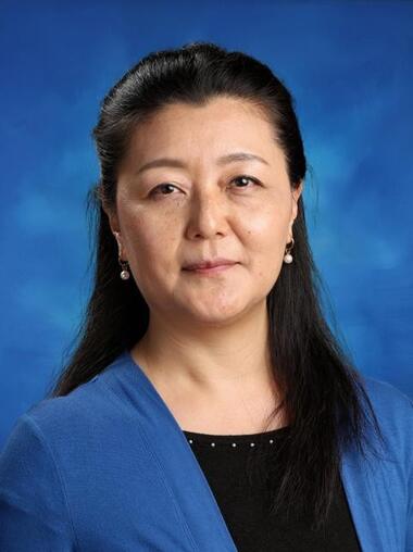 A portrait of Sophie Shimizu