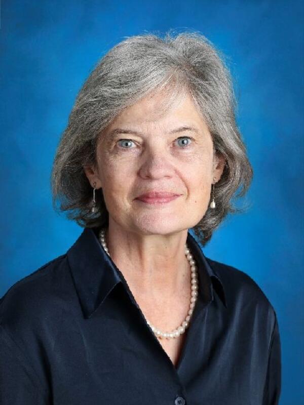 A portrait of Kirsten Davel