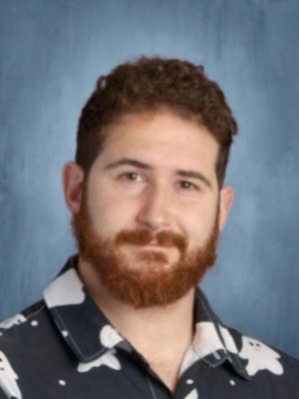 A portrait of Ben Hosios