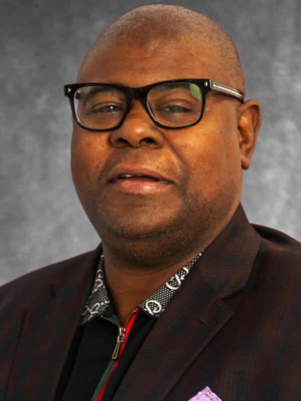 A portrait of Douglas Freeman '88