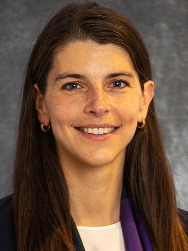 A portrait of Rebekka Keough '03