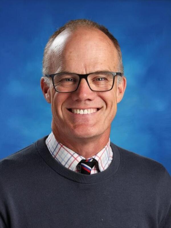 A portrait of Ian Farish