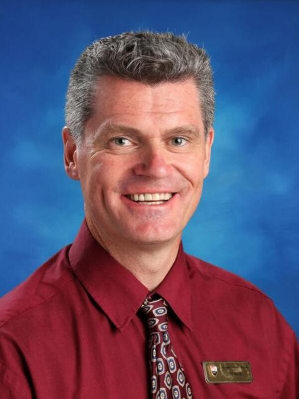 A portrait of Jeff Hunt