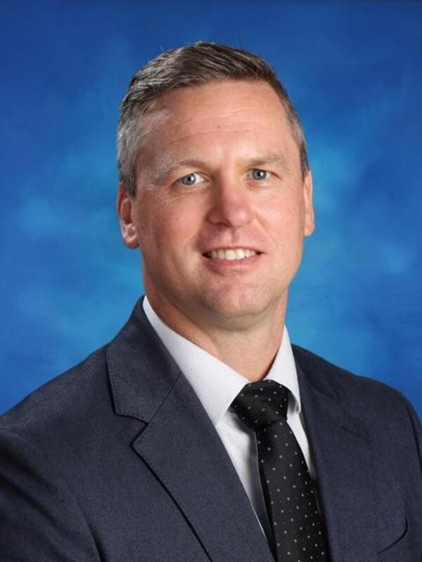 A portrait of Ryan Dewar