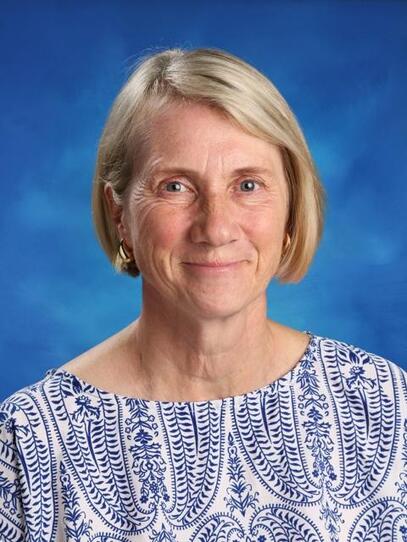 A portrait of Leanne Hamilton