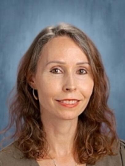 A portrait of Jennifer Leyh