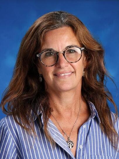 A portrait of Sarah Beeston