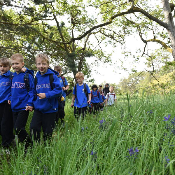 Junior School Outdoor Education hiking
