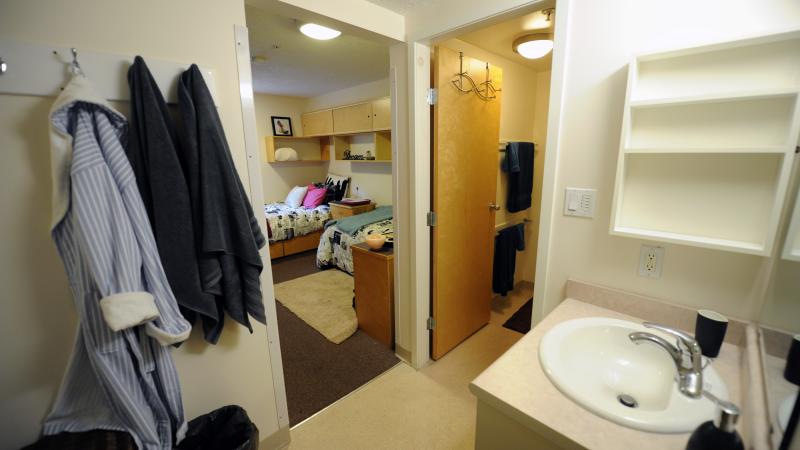 Boarding room example, bathroom view