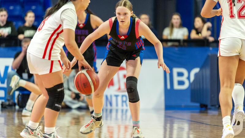 SMUS Senior Girls Basketball in action at Provincials