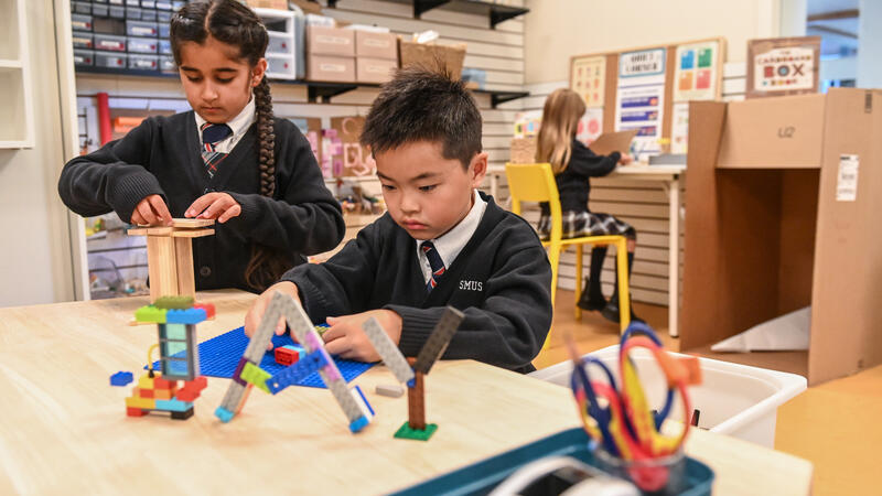 Junior School students create things in the iLab