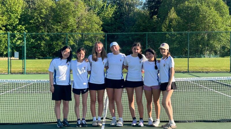 Senior Tennis Island champions team photo