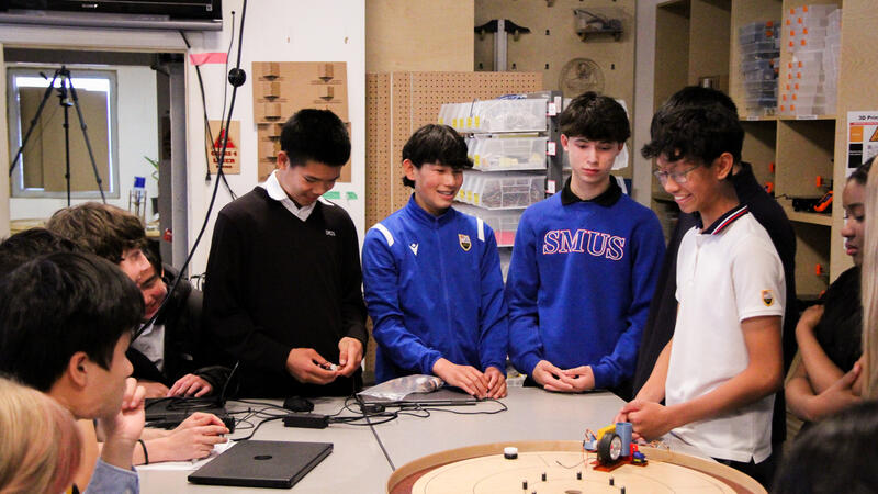 Senior STEAM Engineering students