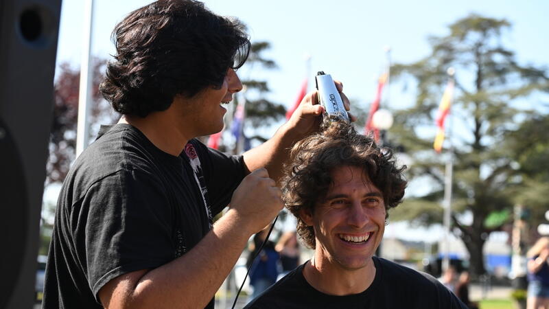 Service Council Cops for Cancer Head Shave