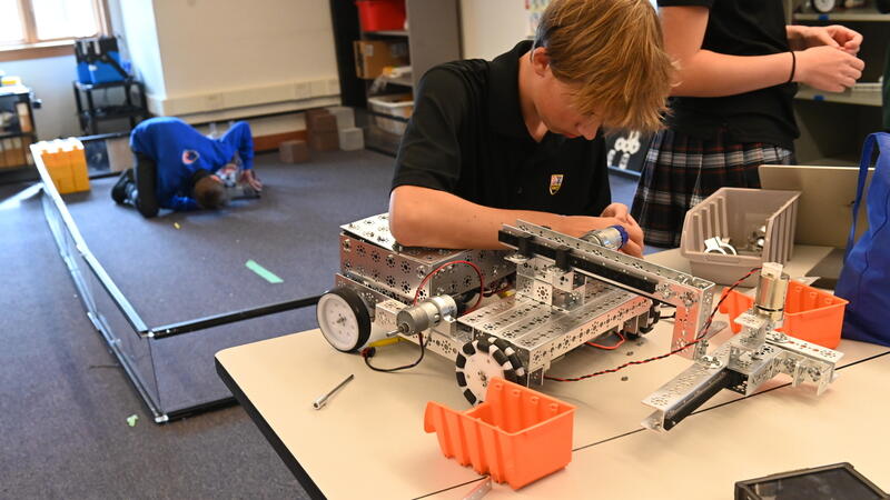 SS Electronics and Robotics 