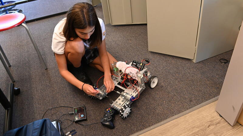 SS Electronics and Robotics 