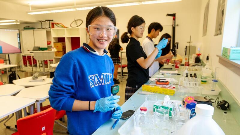 SMUS Science Class