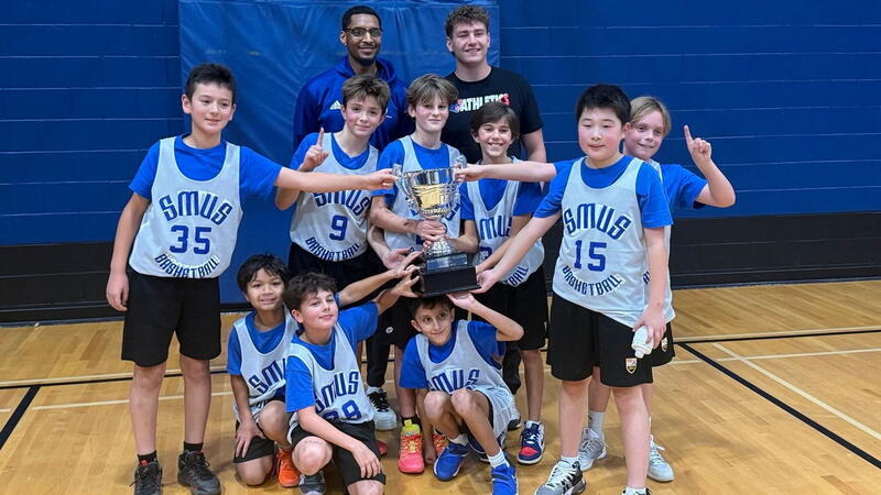 Grade 6 basketball champions