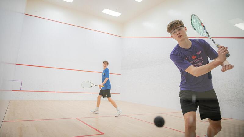 Max Arndt playing squash