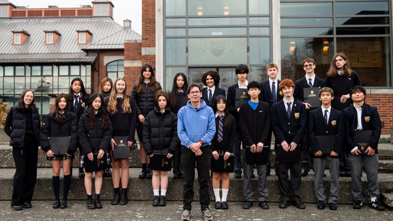 Indigenous Scholar Andrew Balfour with Senior Choir