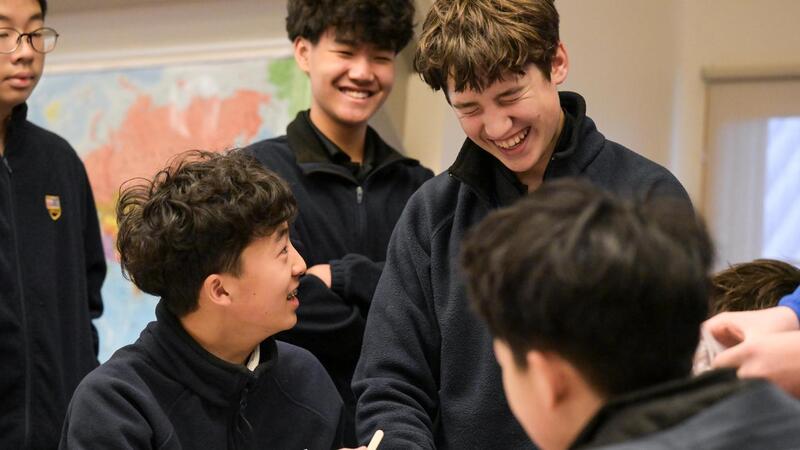 Students work on designs for the Link Leaders Egg Drop Challenge