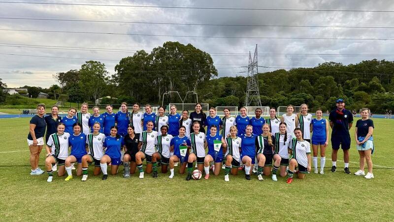 SMUS students on a Spring Break trip in Australia