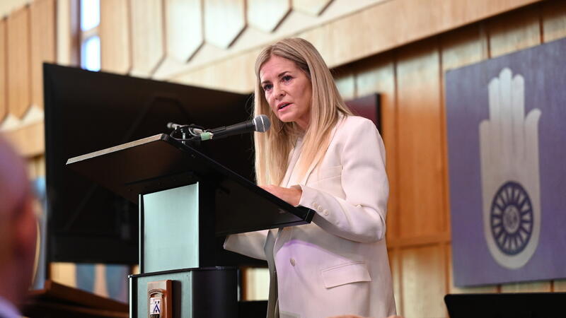 Alumni Weekend Chapel Speaker Susie Wall '81