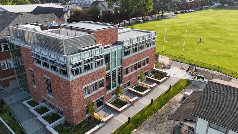 Middle School Considine Annex Exterior