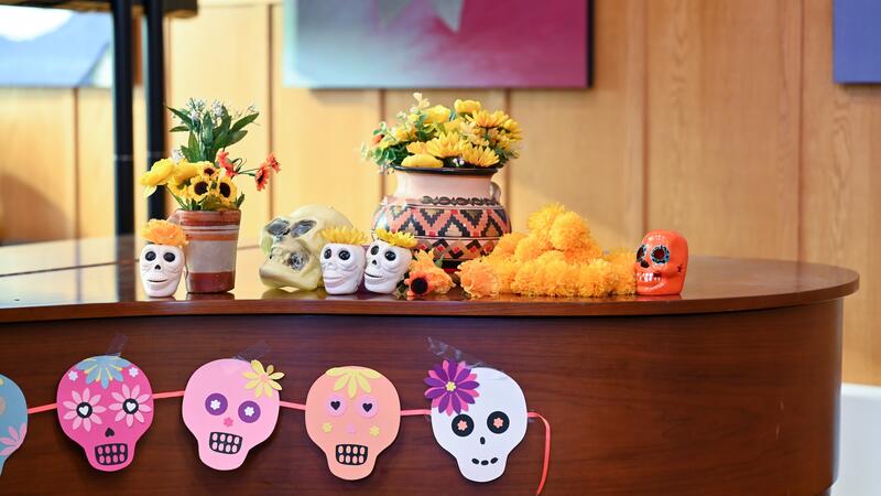 Chapel Día de Muertos Spanish Club